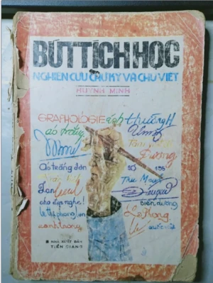 Bút tích học nghiên cứu chữ ký và chữ viết