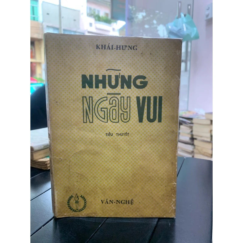 NHỮNG NGÀY VUI