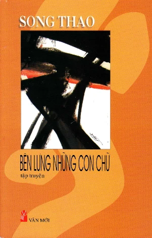 Bên lưng những con chữ
